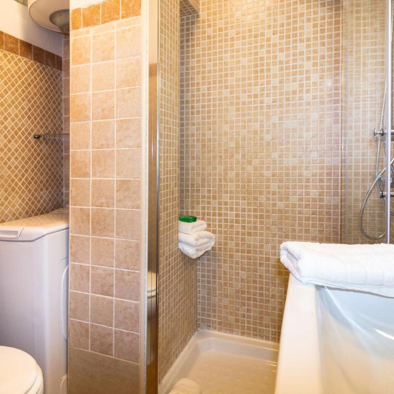 Descubre Málaga desde un Apartamento en su Centro Histórico - Apartamento de 2 dormitorios - 22