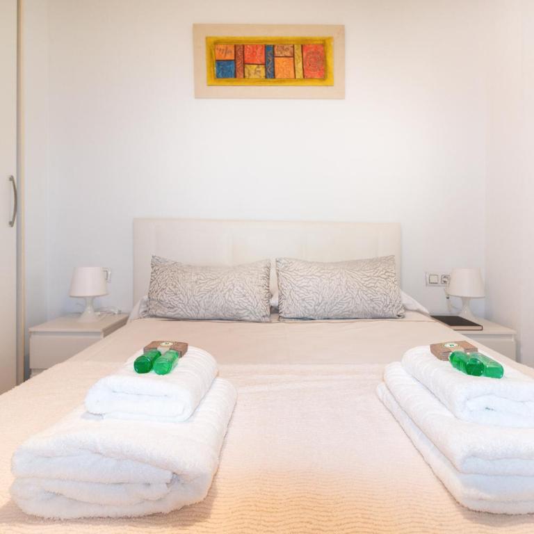 Descubre Málaga desde un Apartamento en su Centro Histórico - Apartamento de 2 dormitorios - 14