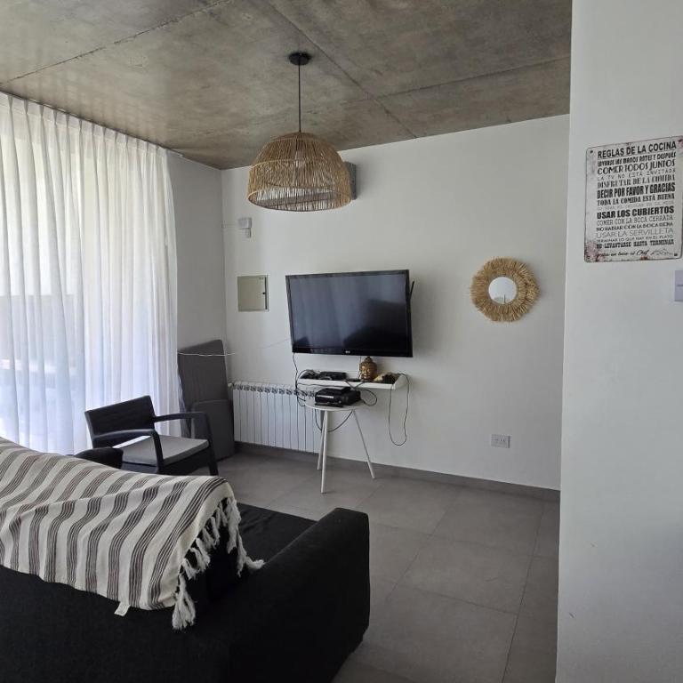 Duplex Moderno en monte del este - Casa de 3 dormitorios - 6