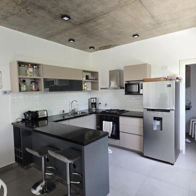 Duplex Moderno en monte del este - Casa de 3 dormitorios - 7