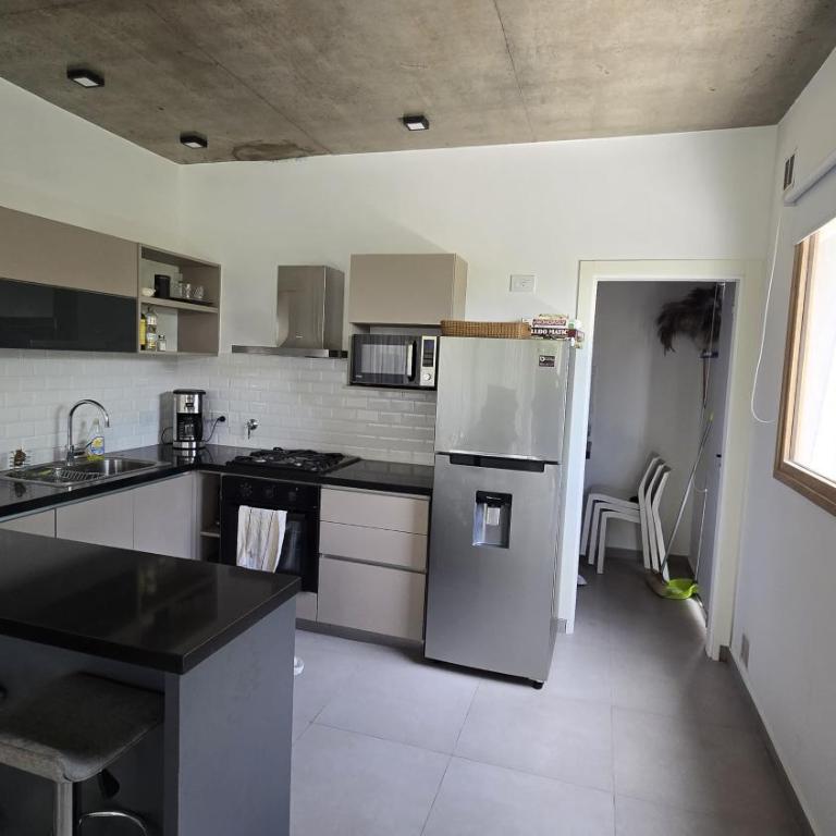Duplex Moderno en monte del este - Casa de 3 dormitorios - 8
