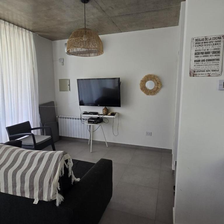 Duplex Moderno en monte del este - Casa de 3 dormitorios - 9