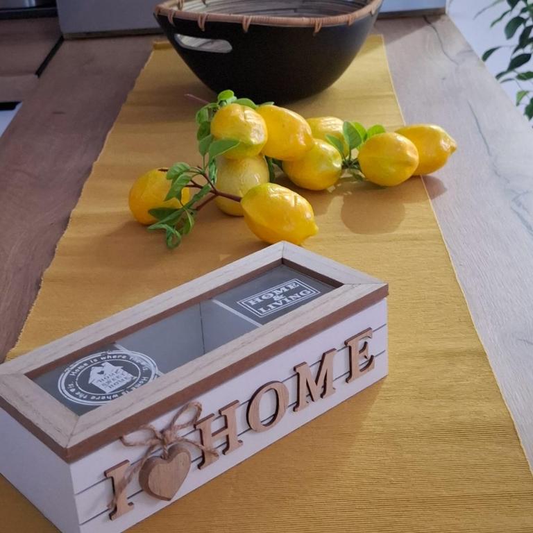 Lemon Place - One-Bedroom Apartment - 3