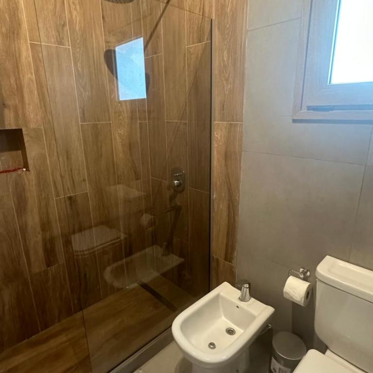 Duplex Moderno en monte del este - Casa de 3 dormitorios - 5