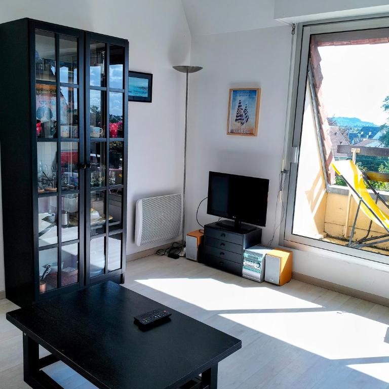 Joli appartement familial, 2 chambres, calme et soleil - Two-Bedroom Apartment - 4