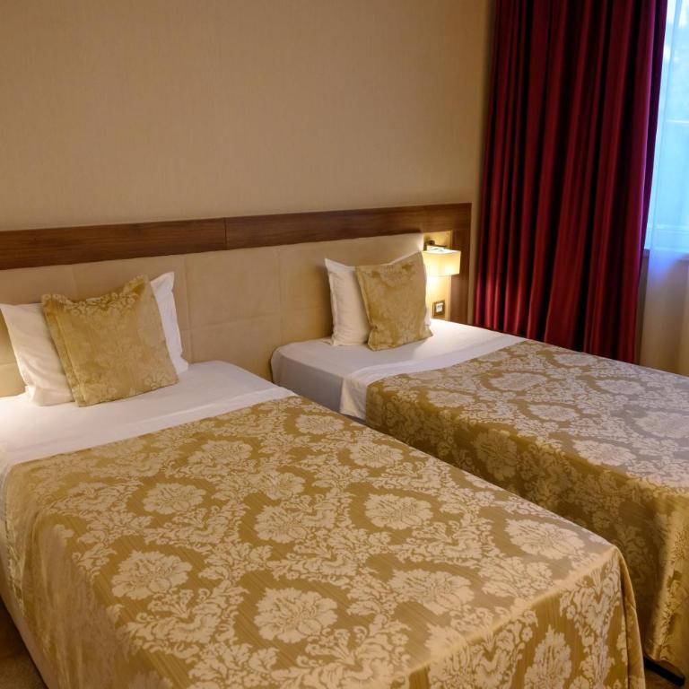 Hotel Tami Residence - Deluks Dvokrevetna Soba sa Bračnim Krevetom/Zasebnim Krevetima i Balkonom - 2