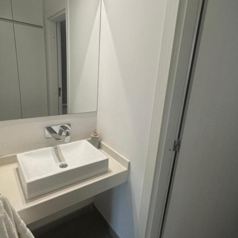 Duplex Moderno en monte del este - Casa de 3 dormitorios - 14