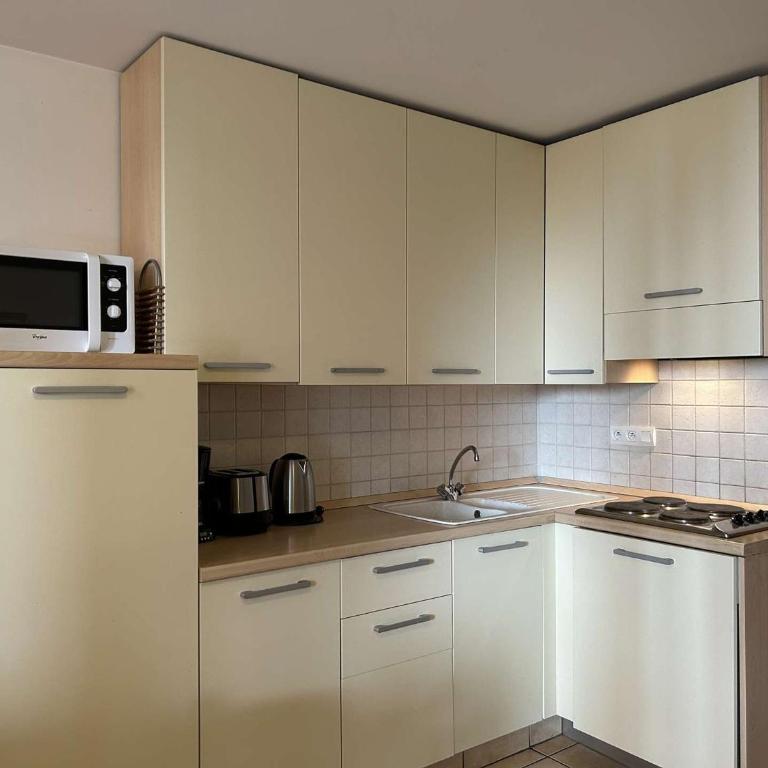 Montgenèvre - Studio 4 pers. à 50m des pistes, parking, lumineux, wifi possible - FR-1-330D-57 - Appartement (4 Adultes) - 6