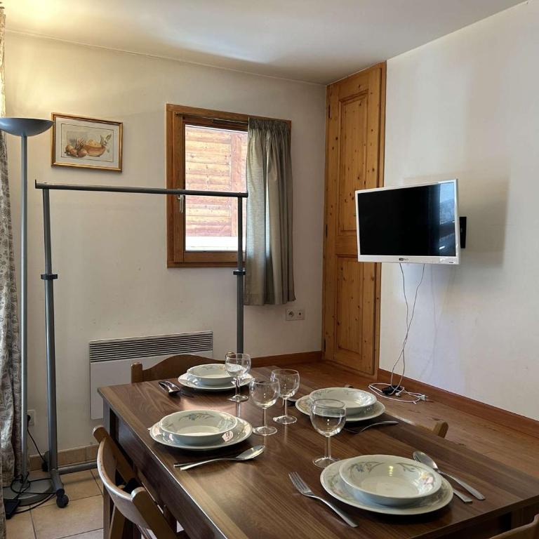 Montgenèvre - Studio 4 pers. à 50m des pistes, parking, lumineux, wifi possible - FR-1-330D-57 - Appartement (4 Adultes) - 8