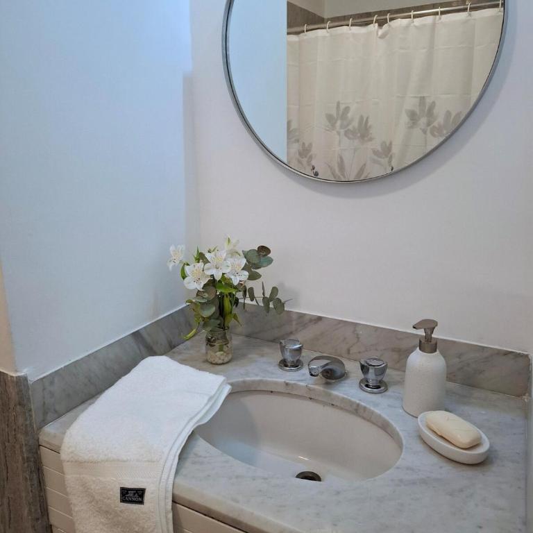 Elegante Apart en Recoleta, full amenities, seguridad 24hs Av Callao 1290 - Apartamento de 1 dormitorio - 6