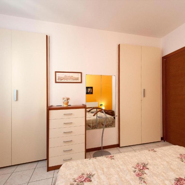 Sirena Vista Lago - Appartamento con 2 Camere da Letto - 15