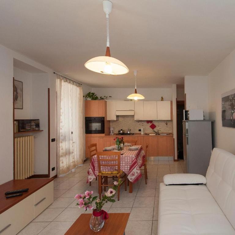 Sirena Vista Lago - Appartamento con 2 Camere da Letto - 37
