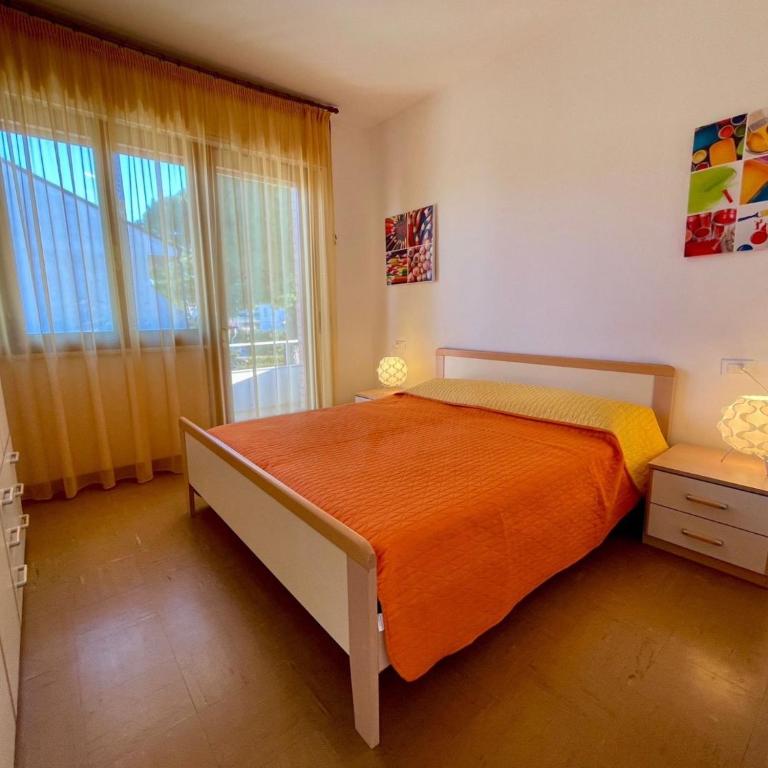 Spacious flat in a villa with terrace - Appartamento - 4