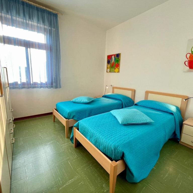 Spacious flat in a villa with terrace - Appartamento - 11