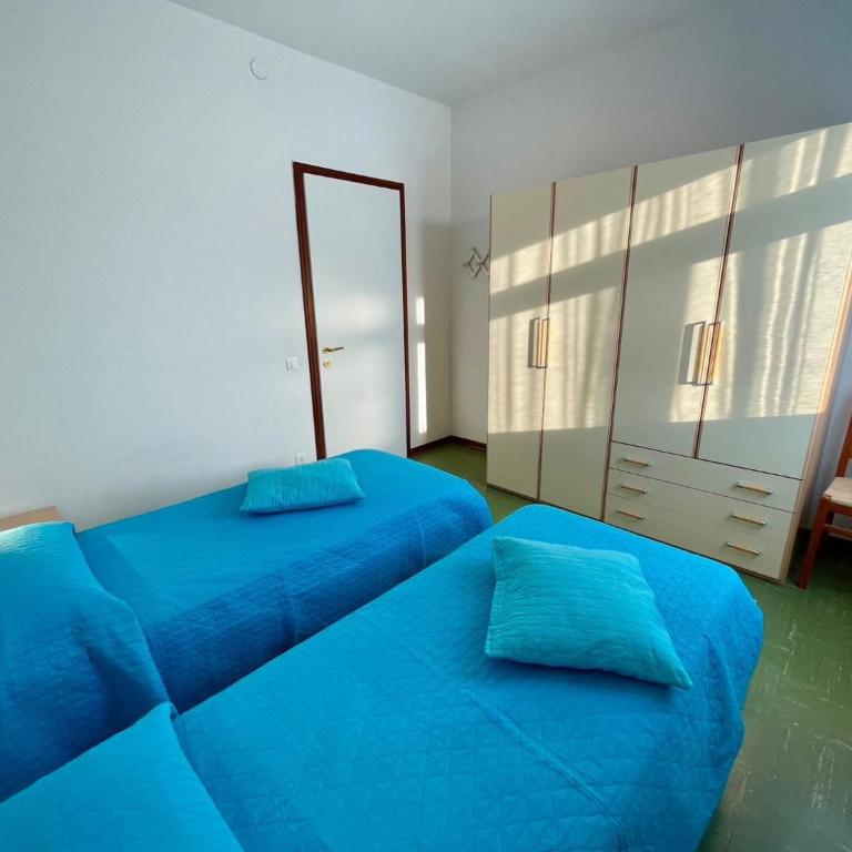 Spacious flat in a villa with terrace - Appartamento - 12