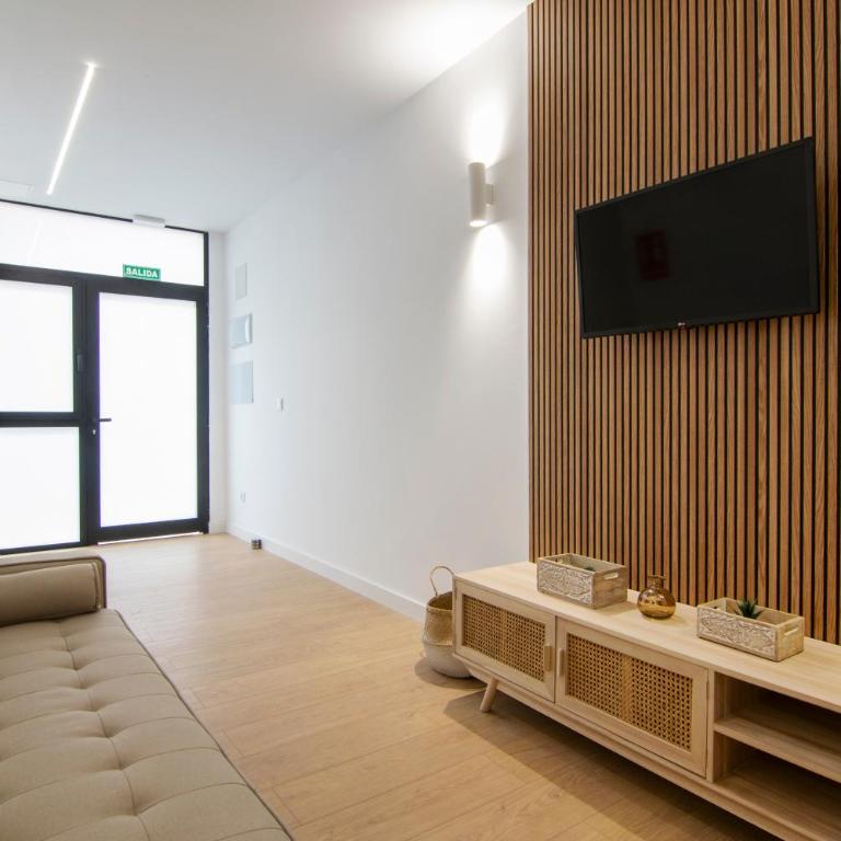 VLC HOST - San Jacinto - Queen Studio - 1
