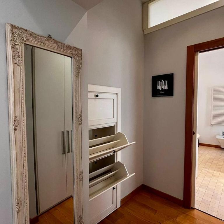 Residenza Tazzoli - BIG HOUSE 120 m2, with 2 bedrooms and 2 bathrooms - Appartamento con 2 Camere da Letto - 11