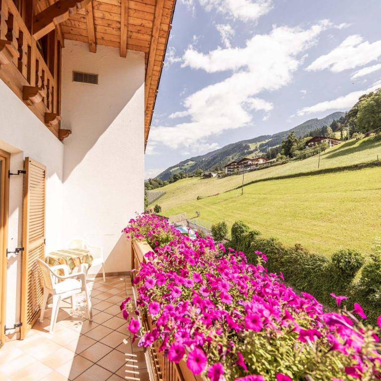 Hotel Garni Alpes - Camera Matrimoniale con Balcone - 5