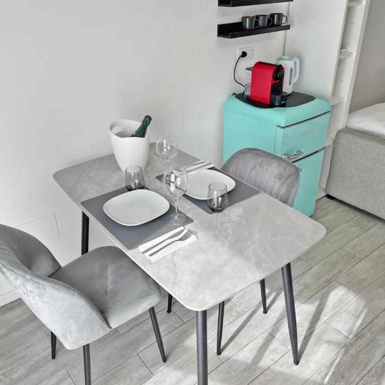 B&B Monolocale Veniero Fiera Milano - Monolocale con Balcone - 11