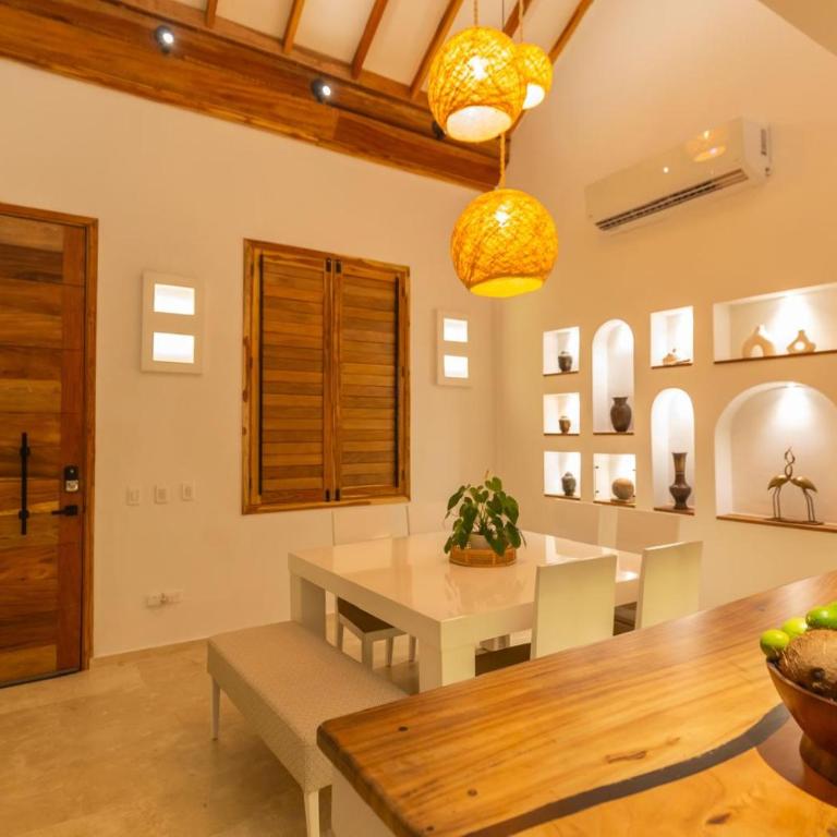 Casa Bali Castillo View Private Pool & Rooftop, Near Historic Center - Three-Bedroom House - 33