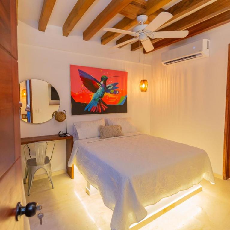 Casa Bali Castillo View Private Pool & Rooftop, Near Historic Center - Three-Bedroom House - 56