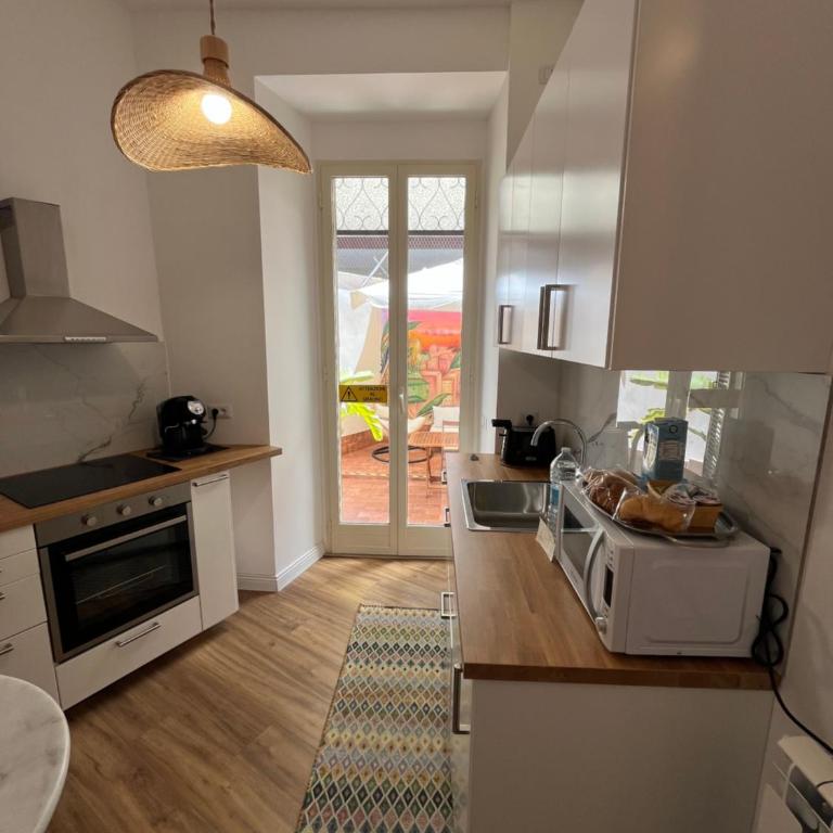SPAZIO apARTment di stile METROC 8 stops to COLOSSEO - Appartement 1 Chambre - 54