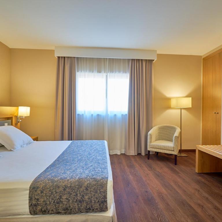 Hotel Guadalmedina - Habitación Doble - 1 o 2 camas - 5