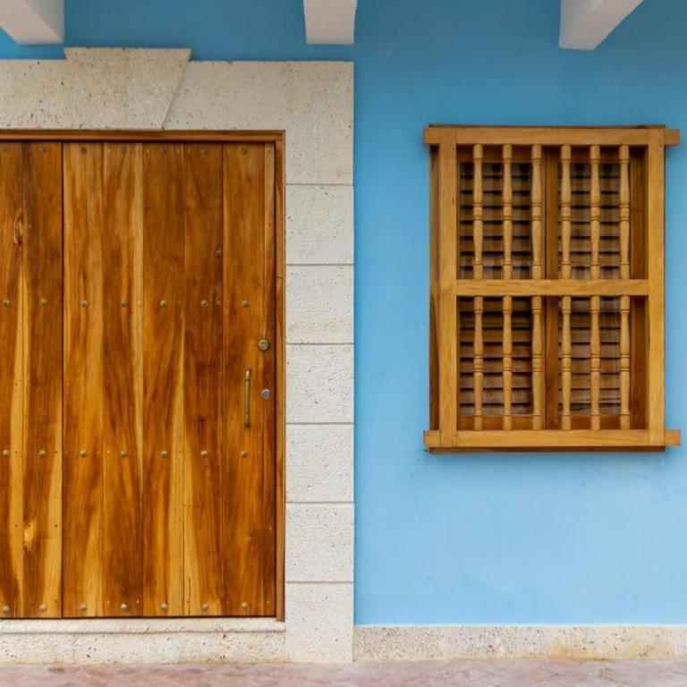 Blue House Castillo View Private Jacuzzi & Colonial Balconies - Two-Bedroom House - 20