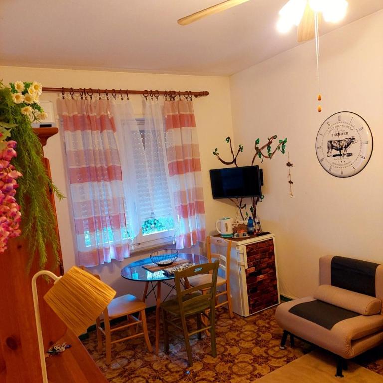 Angolino Home - Appartamento con 1 Camera da Letto - 3