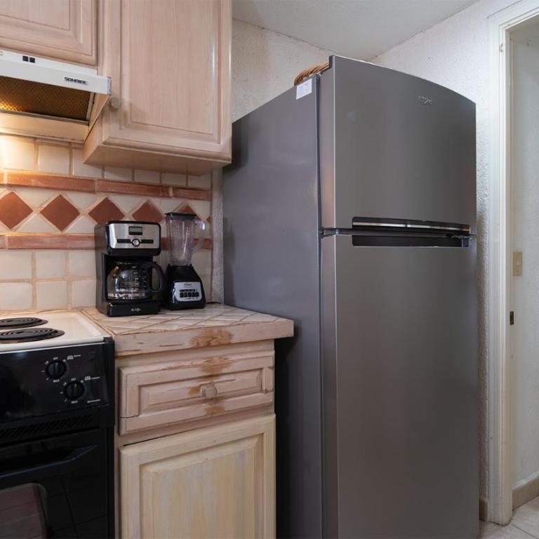 Rest Ashored Bright Spacious Facing Sandy Beach Condo - Casa - 6