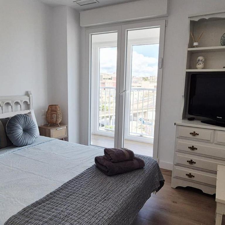 Alicante Sea View - Three-Bedroom Apartment - 2