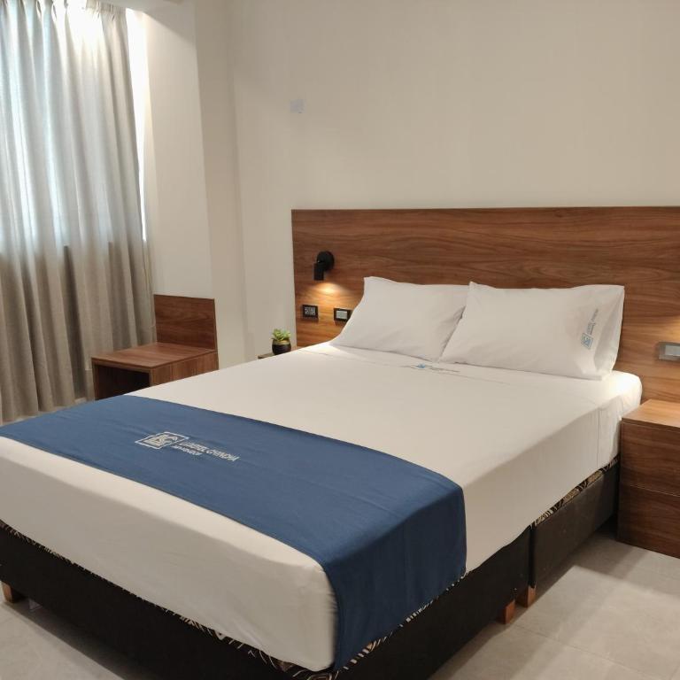 Luxotel Business Chincha - Superior King Room - 1