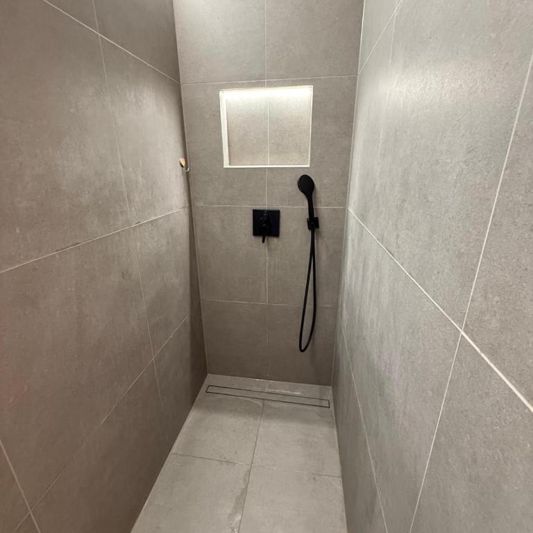Modern apartment with terrace in Solln - Appartamento con 2 Camere da Letto - 10