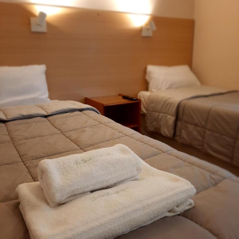 Hosteria Bello Horizonte - Habitación Doble con baño privado - 12