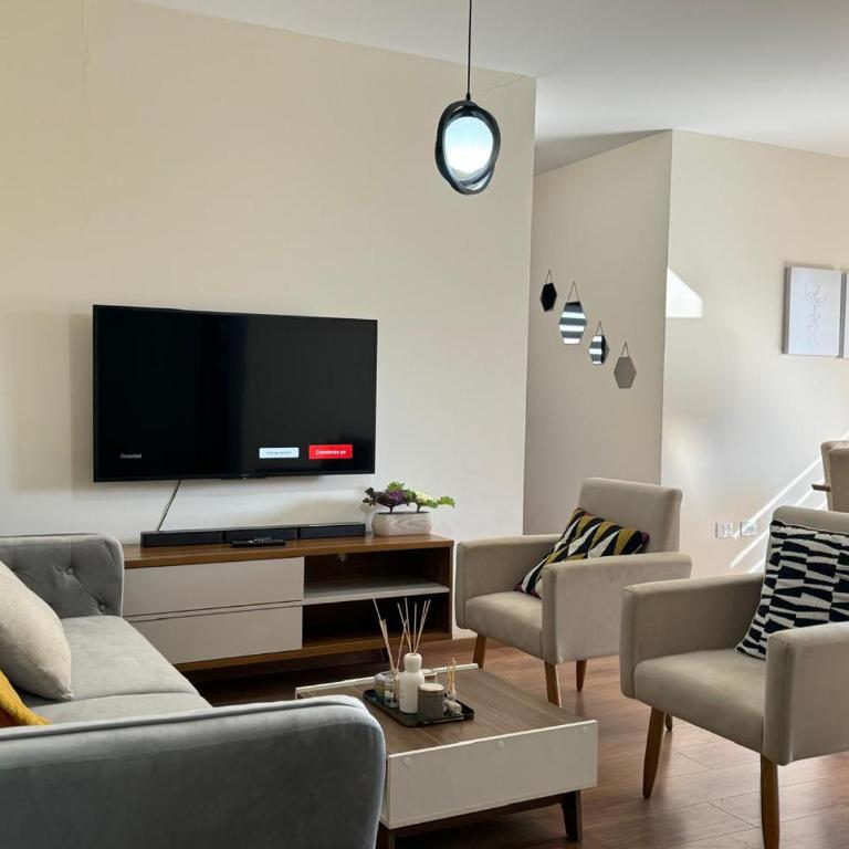 Familiar con terraza privada zona norte - Two-Bedroom Family Apartment - 1