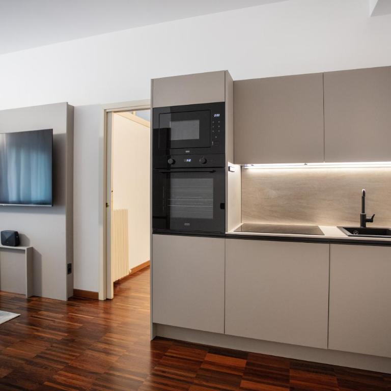 Luxury House in Milano Verro 80 mq - Appartamento con 2 Camere da Letto - 2