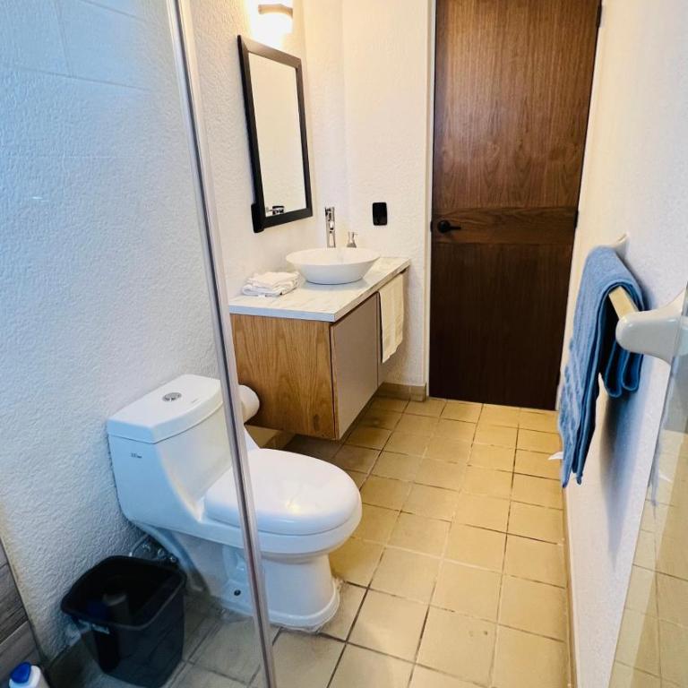Departamento Guadalajara Expo Downtown Chapultepec - Two-Bedroom Apartment - 32