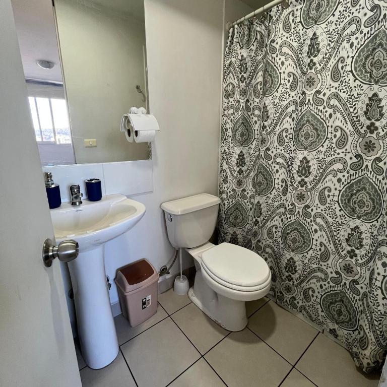 Depto 1807 tres dormitorios y dos baños - Apartamento - 8