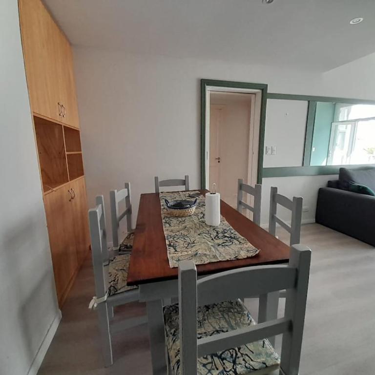 Apartamento con vista lateral al mar - Two-Bedroom Apartment with Sea View - 7