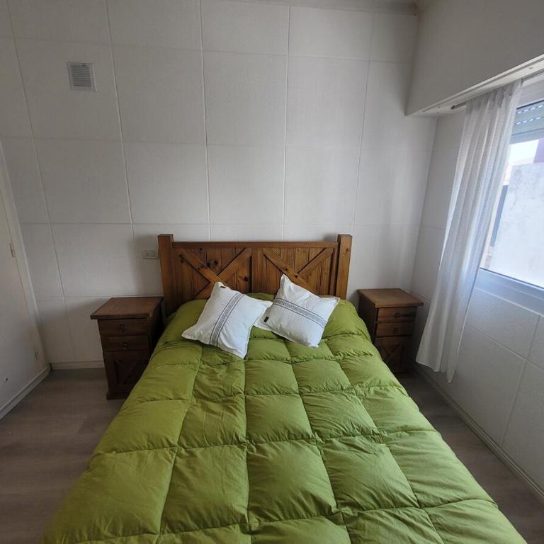 Apartamento con vista lateral al mar - Two-Bedroom Apartment with Sea View - 12