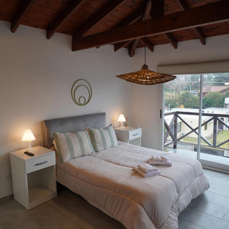 Hotel Edith - Deluxe One-Bedroom Apartment - 18