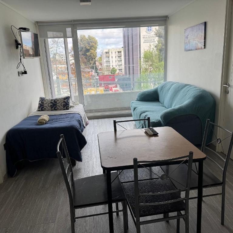 Edificio Stepke - Two-Bedroom Apartment with Balcony and Terrace - 12