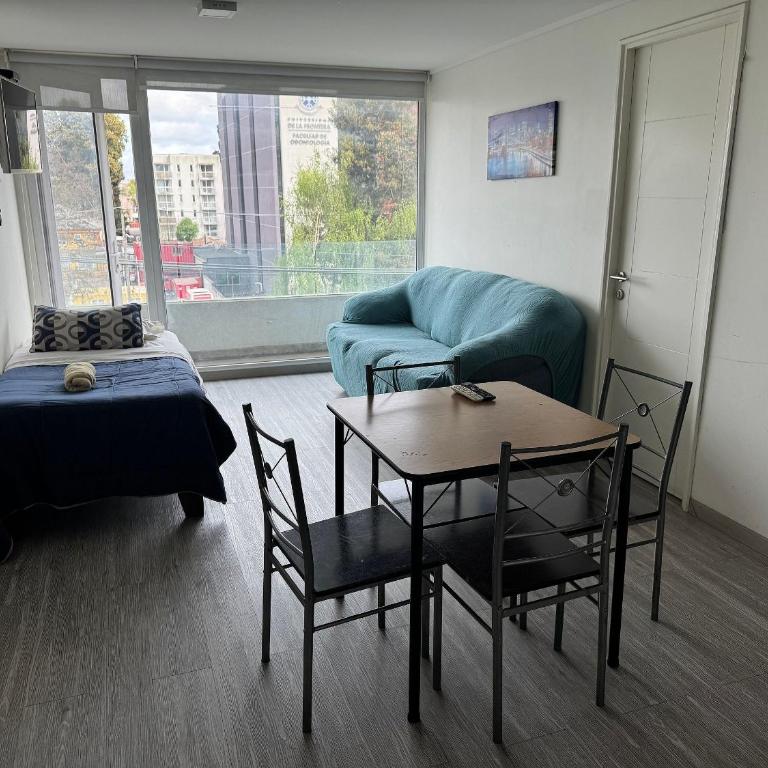 Edificio Stepke - Two-Bedroom Apartment with Balcony and Terrace - 14