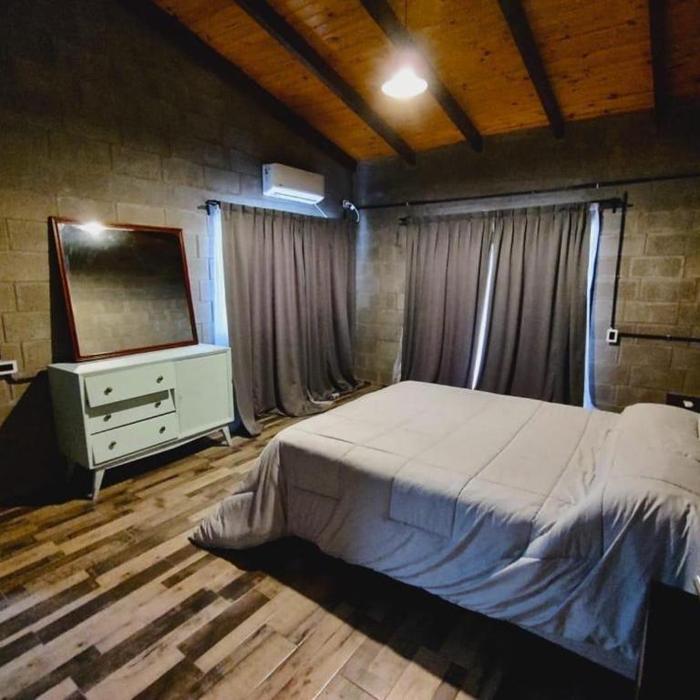 ARROYO VEGA Casa 5ta - Three-Bedroom House - 11