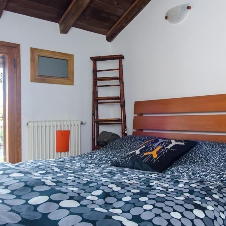 PrettyJewel Attic in Typical Village - Two-Bedroom Apartment - 15