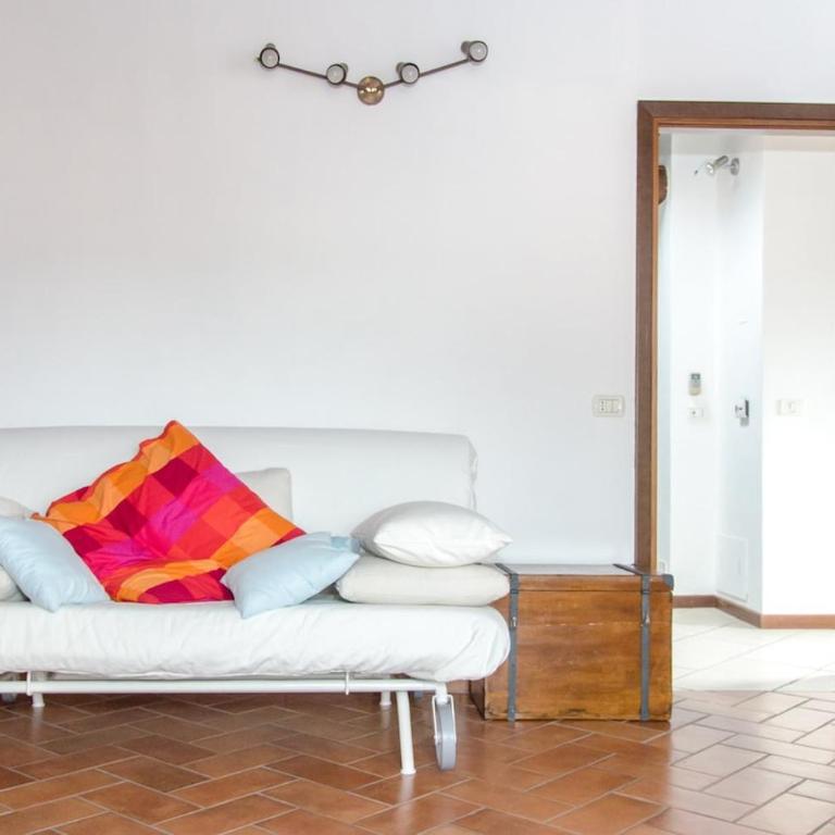 PrettyJewel Attic in Typical Village - Two-Bedroom Apartment - 23