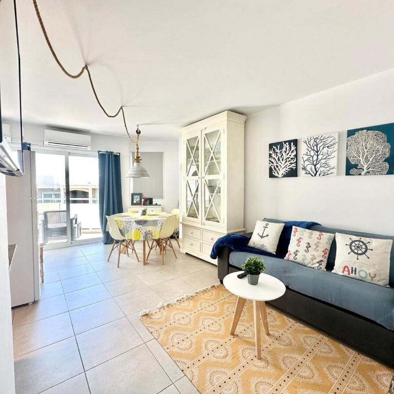 Surfer's view Pool AC WIFI DeskTerrace and Parking - Apartamento - 15