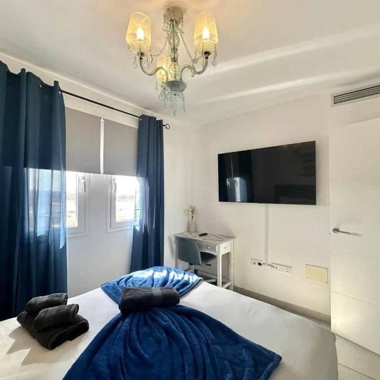 Surfer's view Pool AC WIFI DeskTerrace and Parking - Apartamento - 11