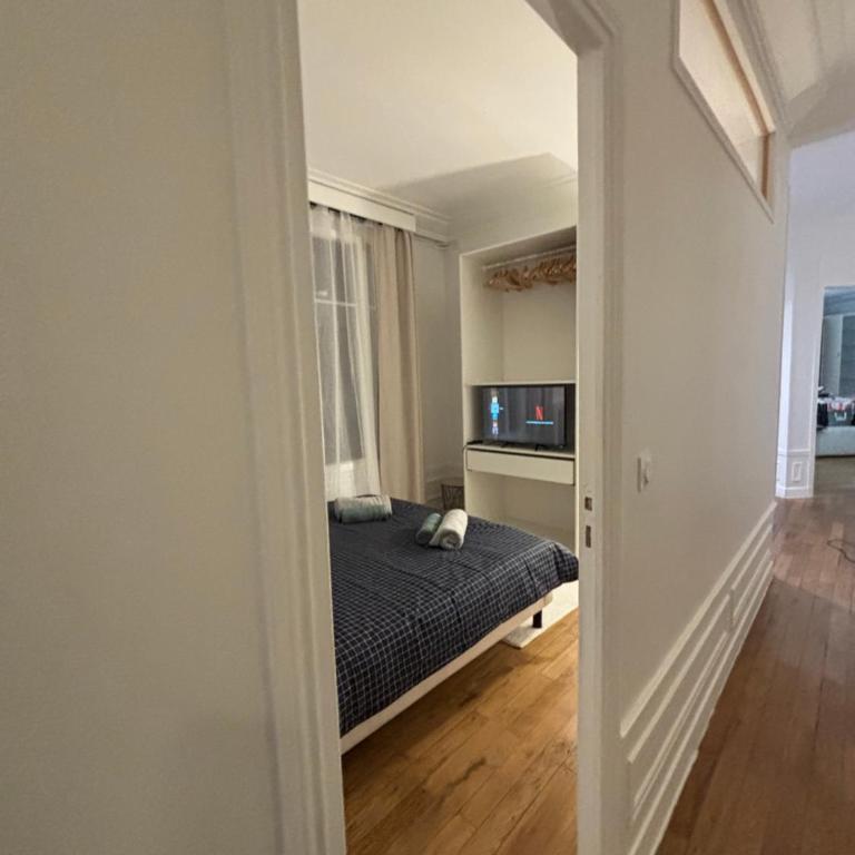 Avenue Foch Arc de Triomphe Champs-Élysées - Appartement 3 Chambres - 17