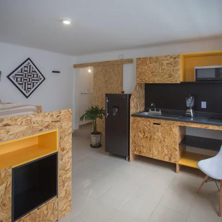Living Up - Estudio con 1 cama grande - 1